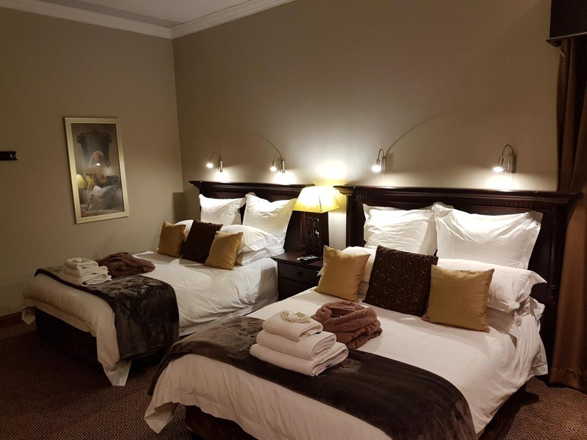 Cornerstone Guest Lodge Претория Екстериор снимка